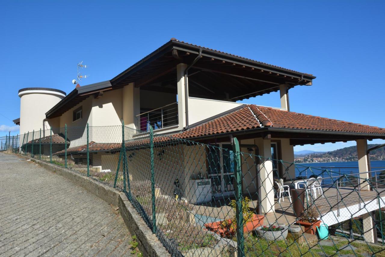 Apartament Il Girasole Meina Zewnętrze zdjęcie